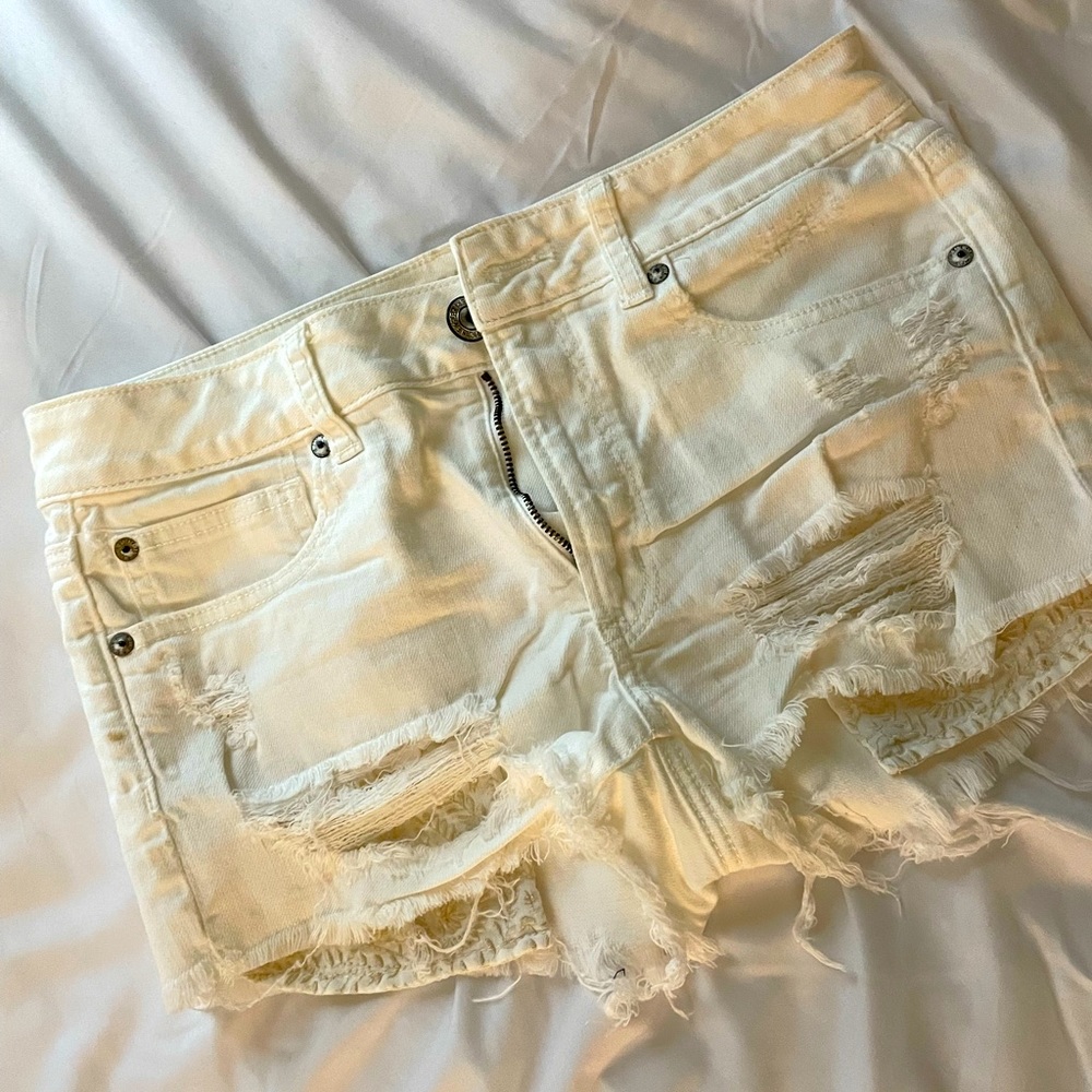 American Eagle white jean shorts